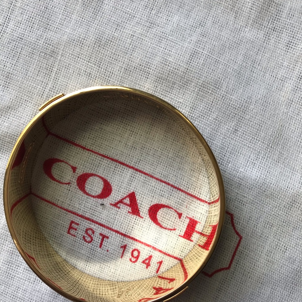Gold bangle - Picture 4 of 6